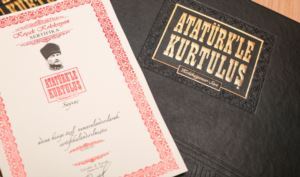 Atatürk'le Kurtuluş Koleksiyon Edisyon - Koçak Koleksiyon