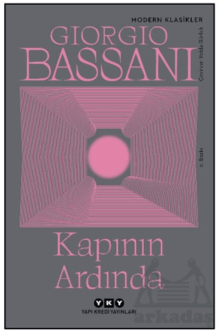 Kapının Ardında - Yapı Kredi Yayınları