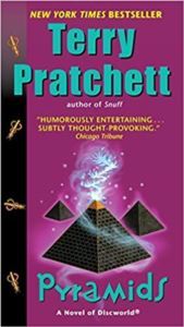 Pyramids (Discworld 7) - 1