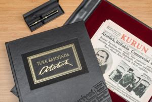 Türk Basınında Atatürk Koleksiyon Edisyon - Koçak Koleksiyon